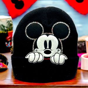 Disney 90th Anniversary Mickey Mouse Peek Beanie NWT